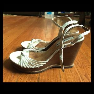 White Steve Madden strap wedges size 7